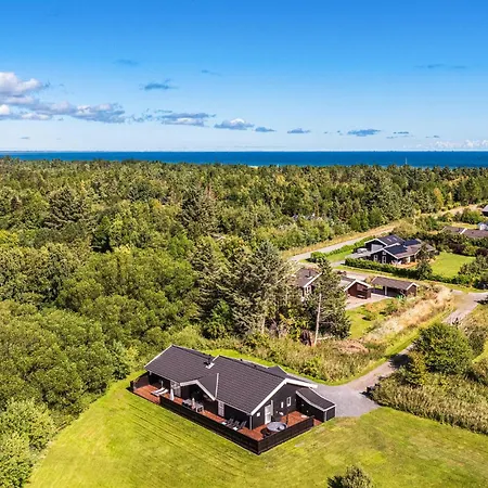 Luxurious In With Sauna Feriehus Strandby